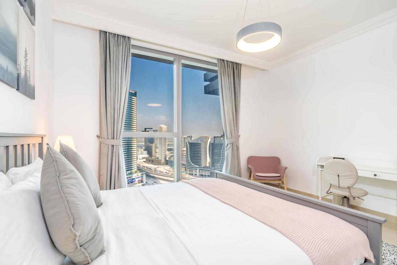 Lux Bnb Boulevard Point Sky Line Views Dubai Exterior photo